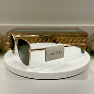 NWT Aire - Gold Spiral Square Sunglasses/Sunnies/Shades